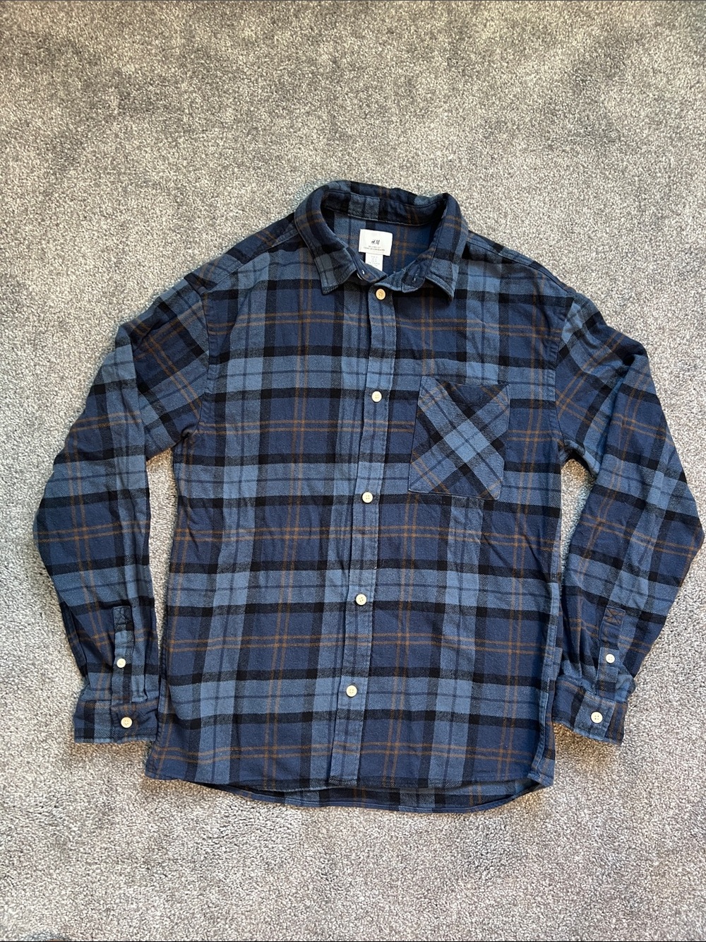 H&M Men’s Small Blue Plaid Flannel Button Up Shirt Long Sleeve Casual